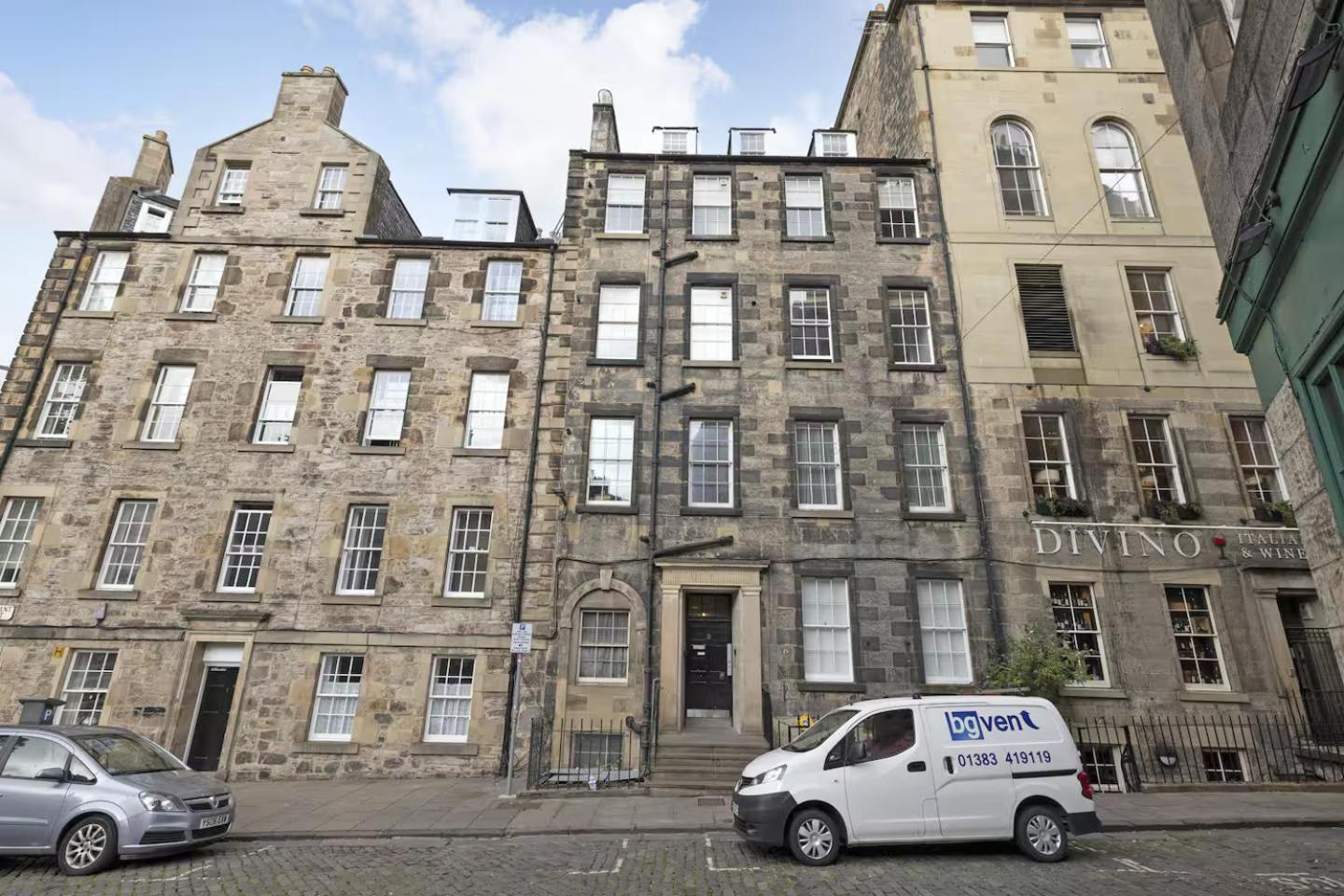 Joivy 3 Bed Flat In Old Town, Close To Grassmarket Edinburg Exteriör bild
