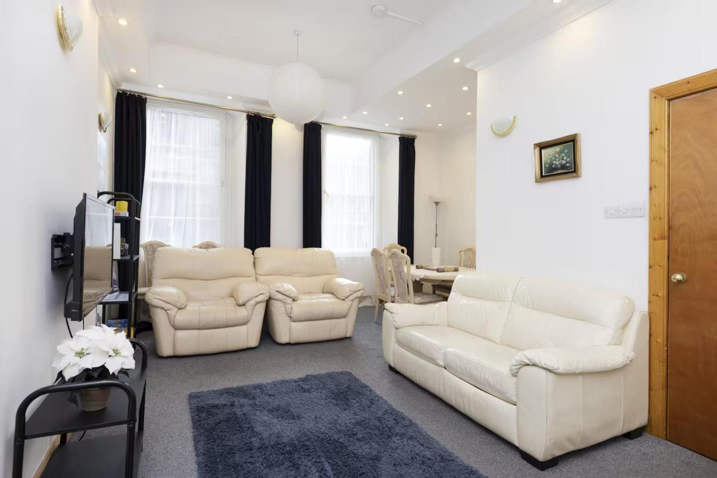 Joivy 3 Bed Flat In Old Town, Close To Grassmarket Edinburg Exteriör bild